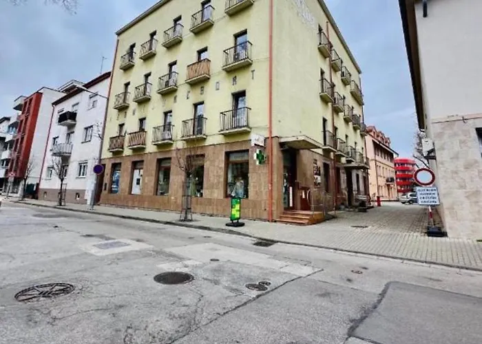 アパート Aura Centrum